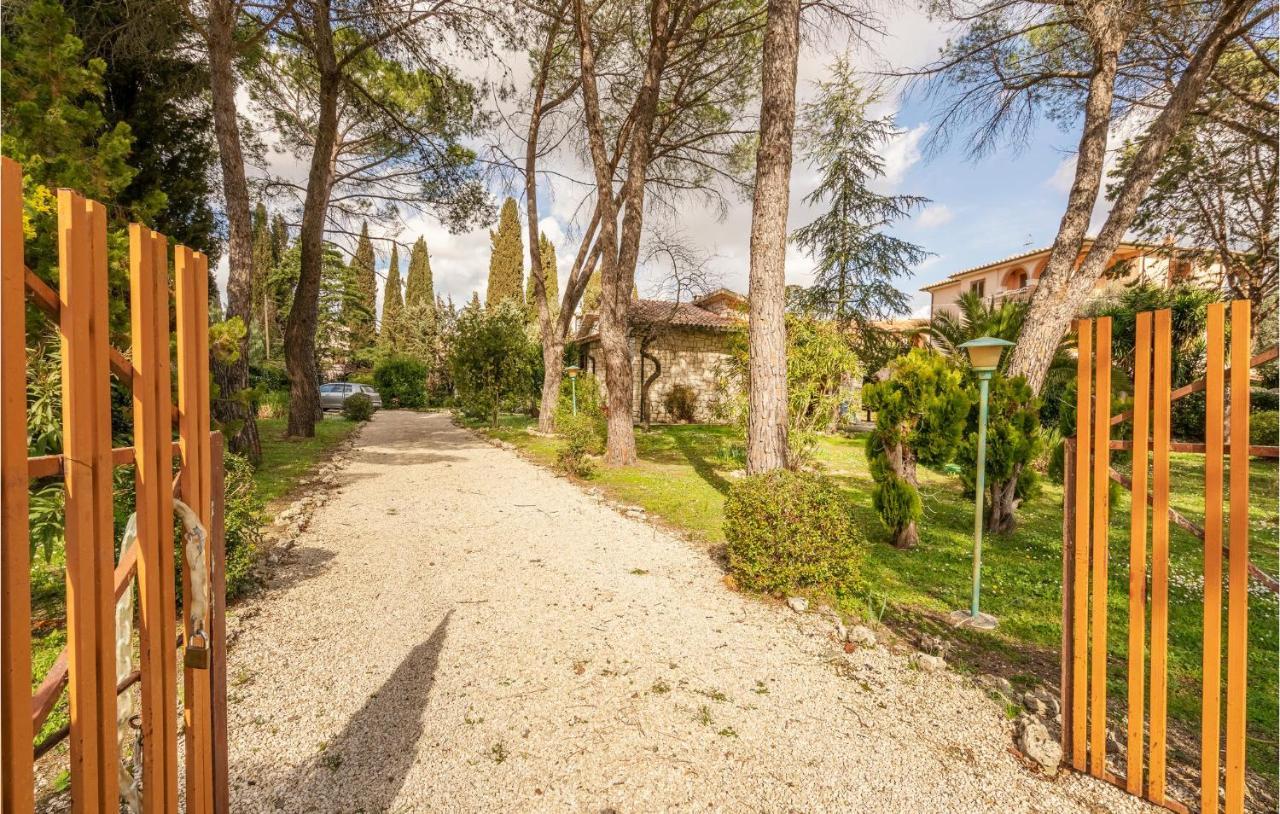 Amazing Home In Saturnia With Wifi Exterior foto