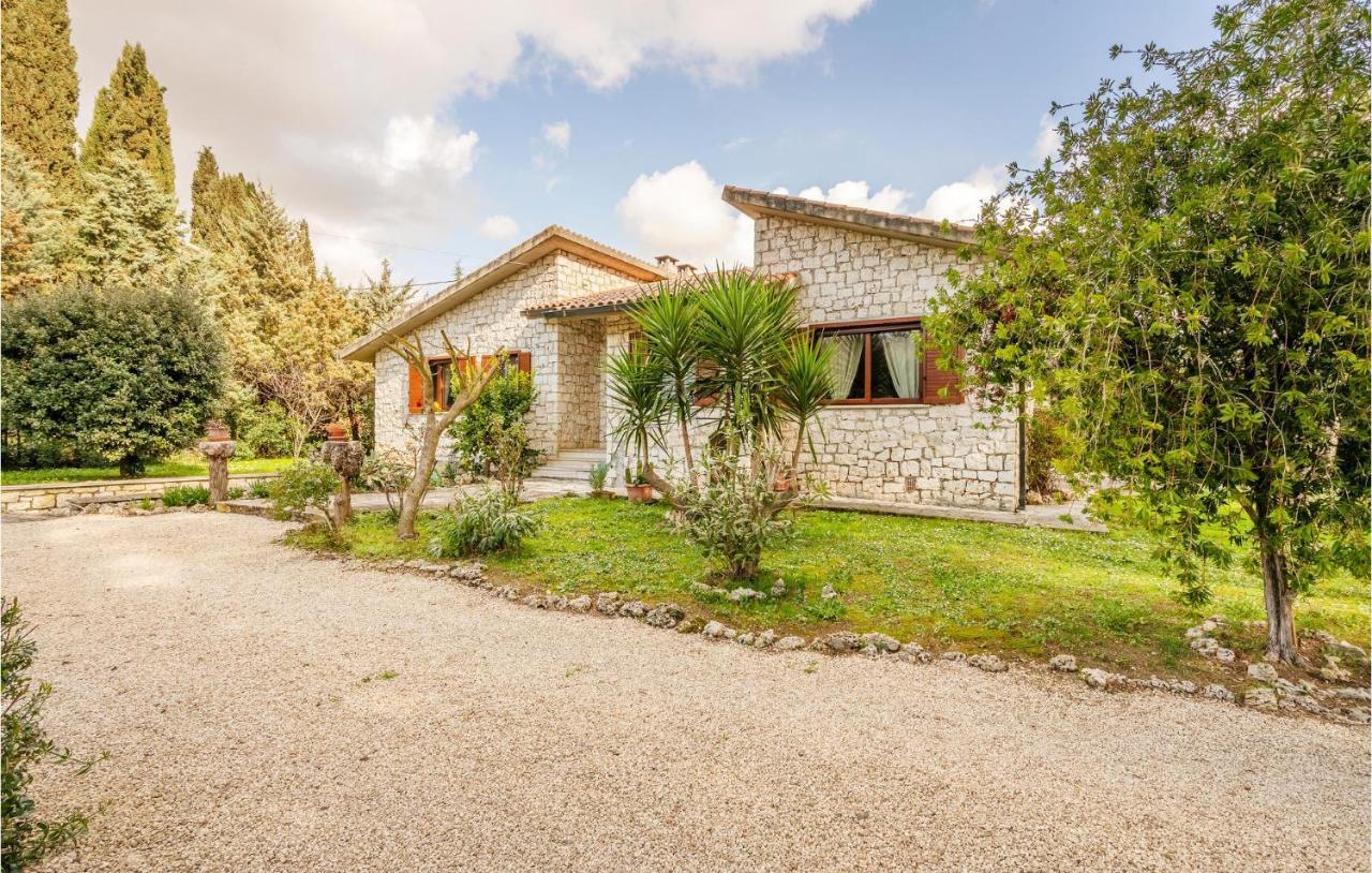 Amazing Home In Saturnia With Wifi Exterior foto